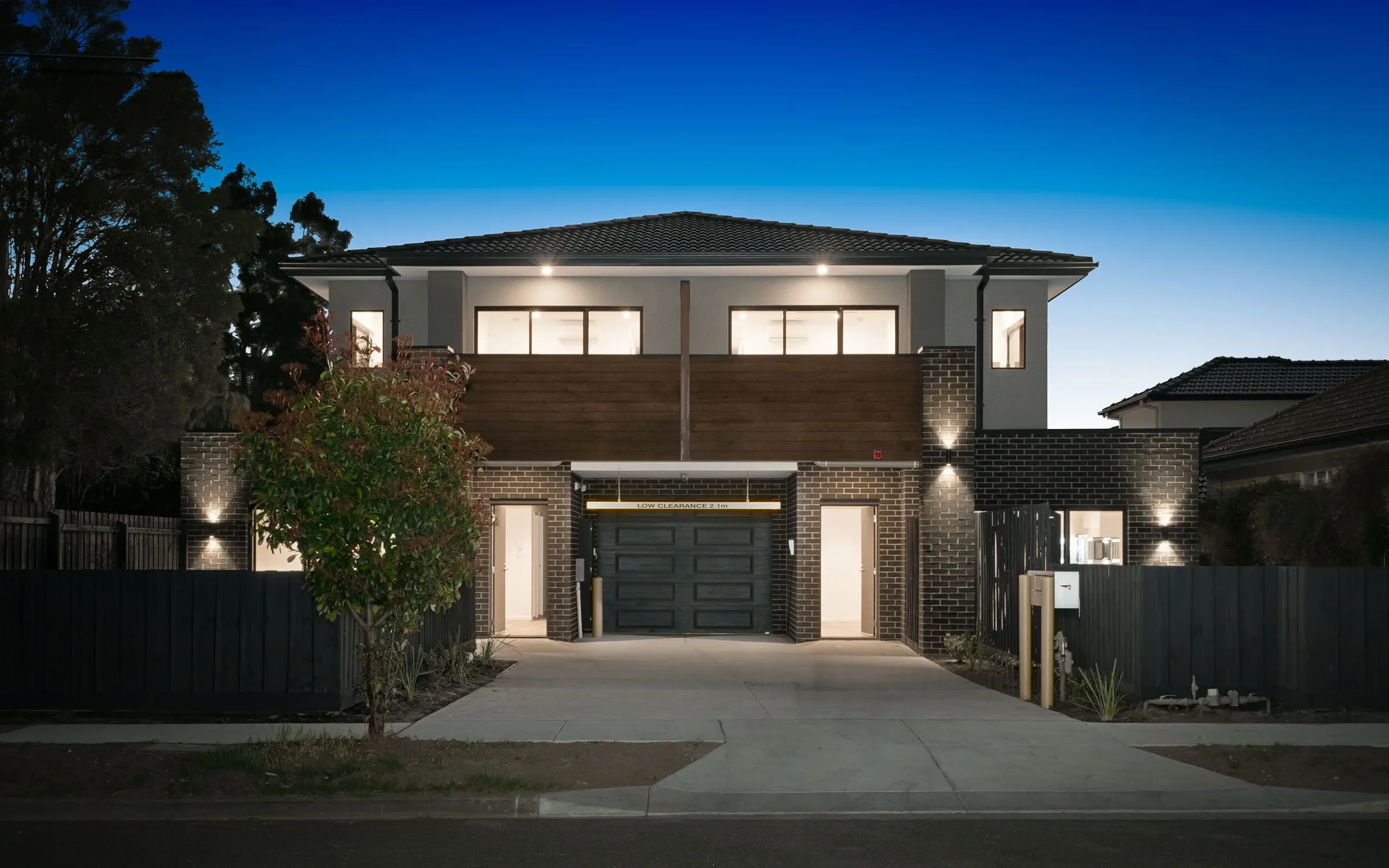 Oakleigh six-residence development